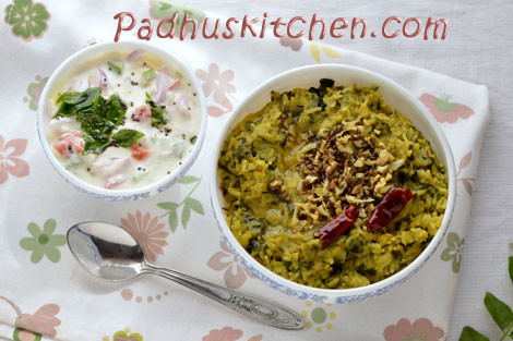 Palak Khichdi 