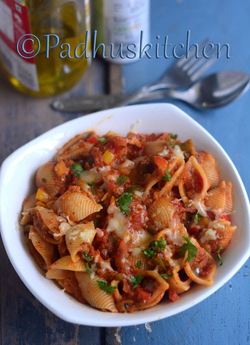 Conchiglie Pasta with Tomato Sauce and Bell Pepper-Pasta with tomato sauce 