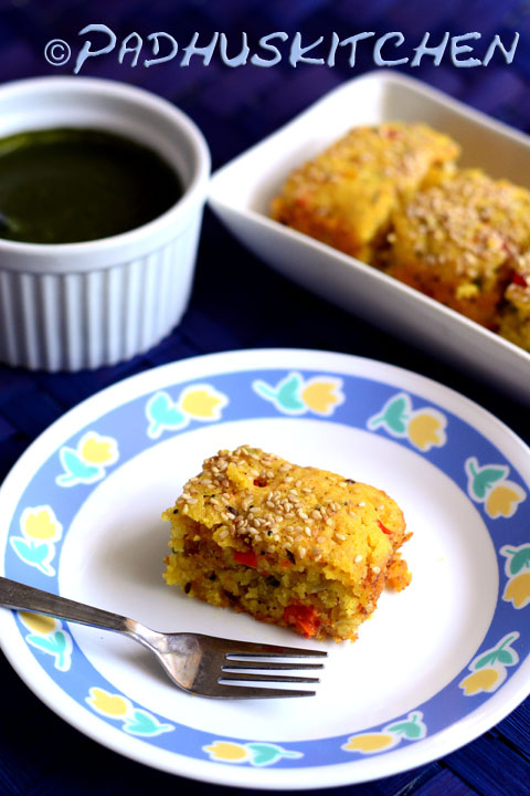 Eggless Savory Rava Cake